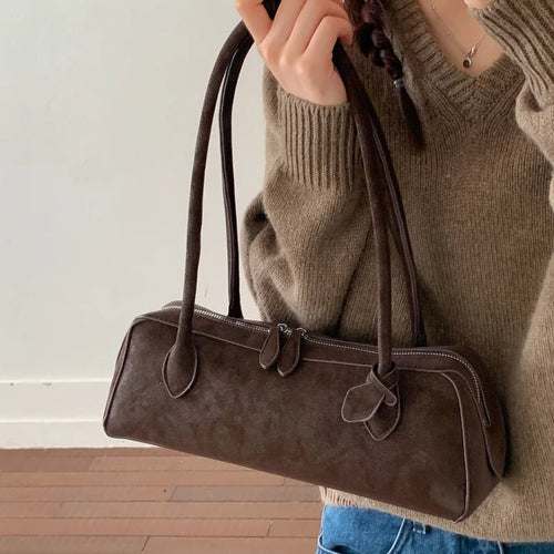 Adora Wildleder-Baguette-Tasche