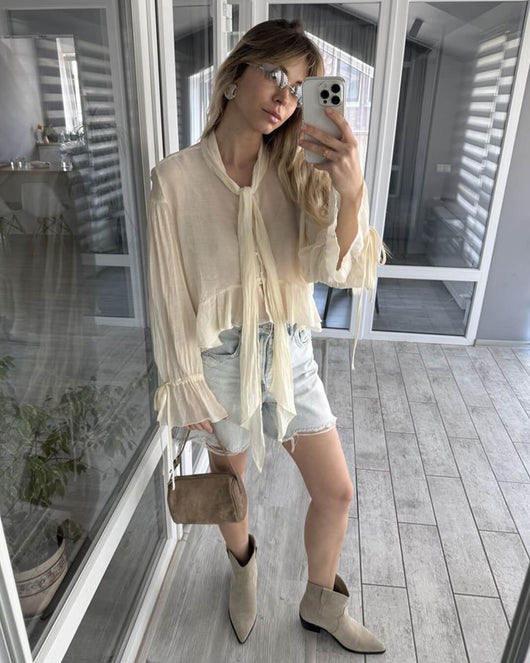 Danika Wildleder Mini-Schultertasche